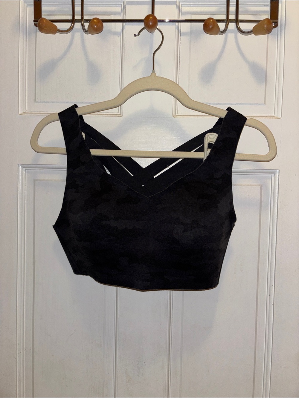 Lululemon black camo cross strap sports bra